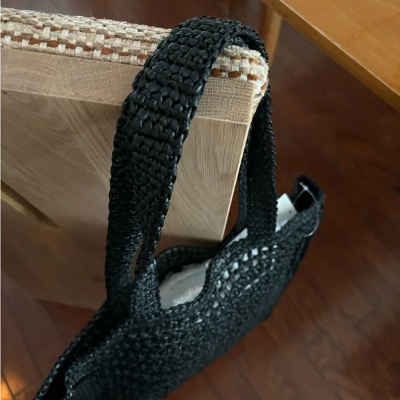 Prada Raffia Tote black - Picture 6 of 11